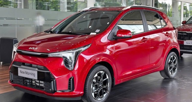 Cận cảnh Kia Morning 2025 tại đại lý: Có chi tiết giống Carnival, giá từ 439 triệu đồng